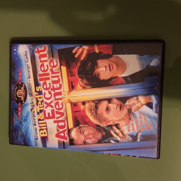 5 DVDs - Picture 2 of 5